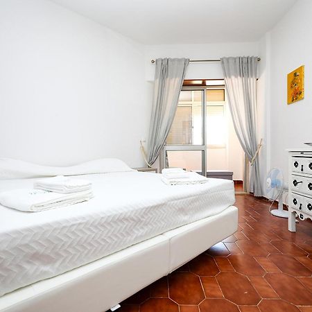 A72 - Colas Place In Lagos Apartment Екстериор снимка
