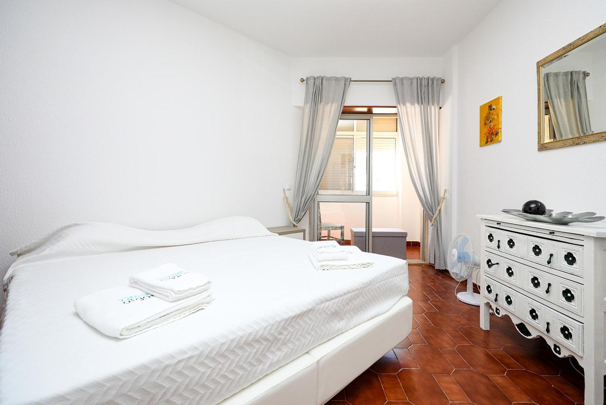 A72 - Colas Place In Lagos Apartment Екстериор снимка